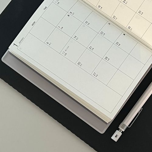 Minimalist geometric composition showing harmony and structure in routine